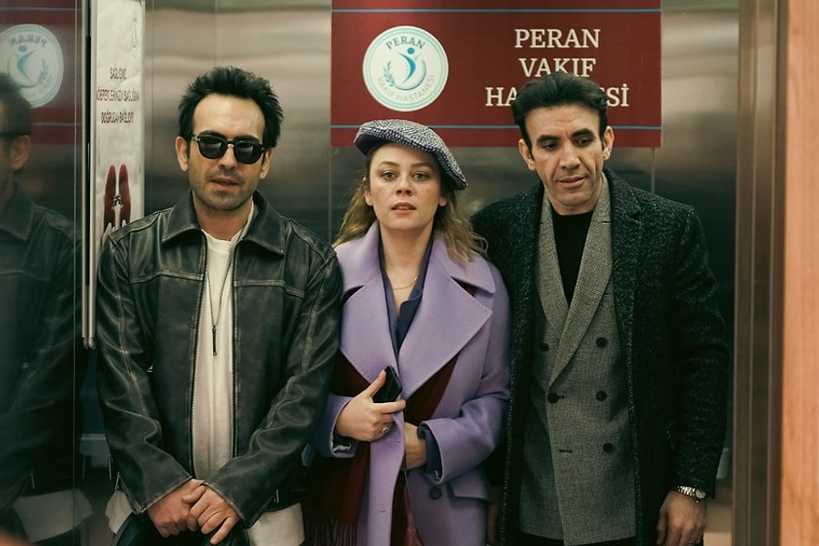 Bahar Dizisinin Evren Hocası Buğra Gülsoy, Bir Sahnesiyle Akıllara Aşk ...