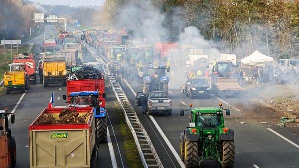 Avrupa'da yükselen maliyetler yüzünde protesto yapan çiftçilerin eylemleri gündem olmuştu. Almanya ve Fransa başta olmak üzere Avrupa'da çiftçiler resmen ayaklanmıştı.