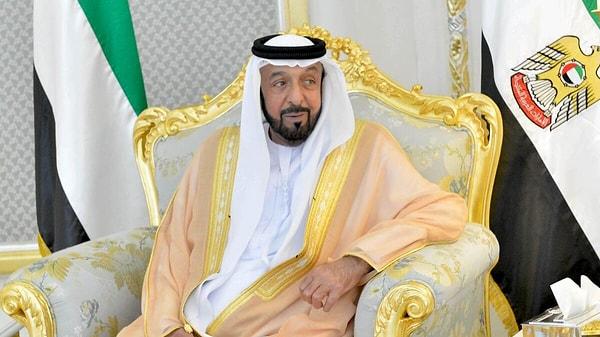 4. Emir Khalifa bin Zayed Al Nahyan, Abu Dhabi: Serveti 18 milyar dolar.