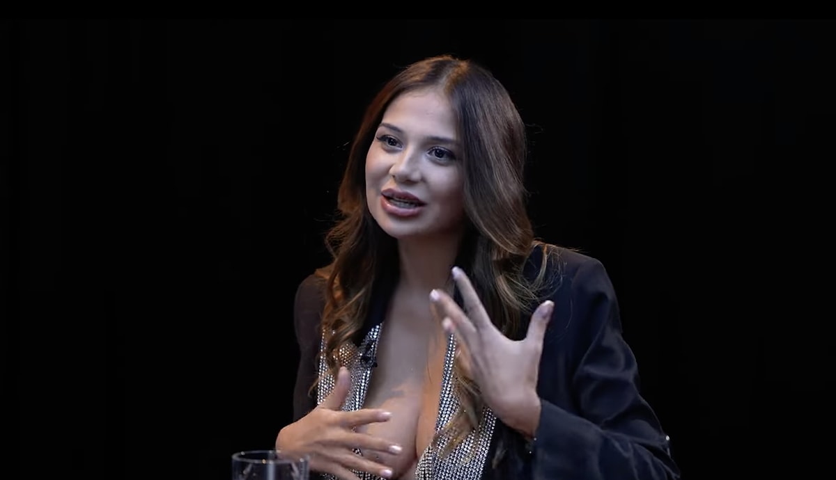 OnlyFans Fenomeni Merve Taşkın Baskı Yüzünden Kur'an'ı Hatim Ettiğini Söylemesi Sevda Türküsev'i