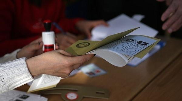 Paylaşılan sonuçlara göre İYİ Parti adayı Enver Yılmaz, AK Partili rakibine yüzde 2.5 fark attı.