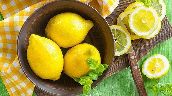 Peki ne yapmamız gerekiyor? Sadece bir kağıda limon sürüp tadına bakmanız yeterli!