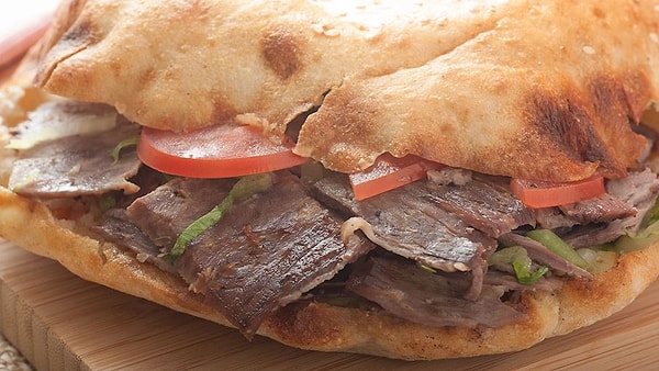 1. Vee ilk sırada gurur kaynağımız Tombik Döner!