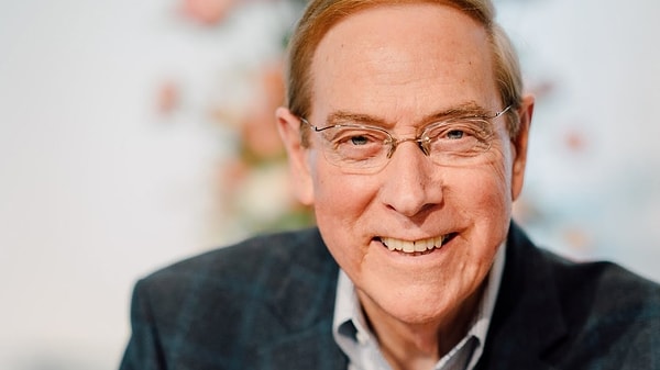 Gary Chapman tarafından tanımlanan 5 temel aşk dili vardır.