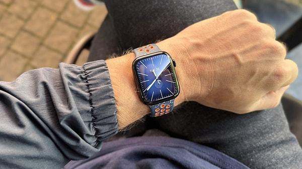 Apple'ın diğer ürünlerinde de fiyat artışları göze çarpıyor. Apple Watch Series 9'un başlangıç fiyatı 17.499 TL, Apple Watch Ultra 2'nin fiyatı ise 46.499 TL'ye yükseldi.