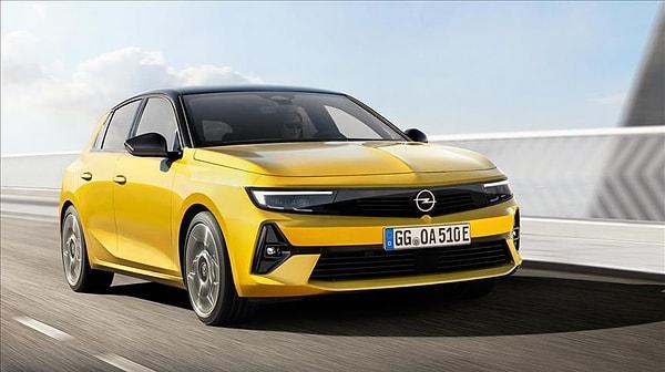 Opel Astra fiyat listesi Mart 2024