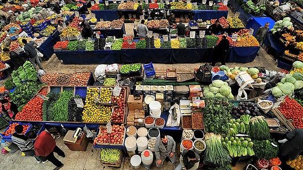 TÜİK'in açıkladığı şubat ayı enflasyonu yüzde 67 seviyesinde olurken, gıda enflasyonu da yüzde 71 seviyesindeydi.