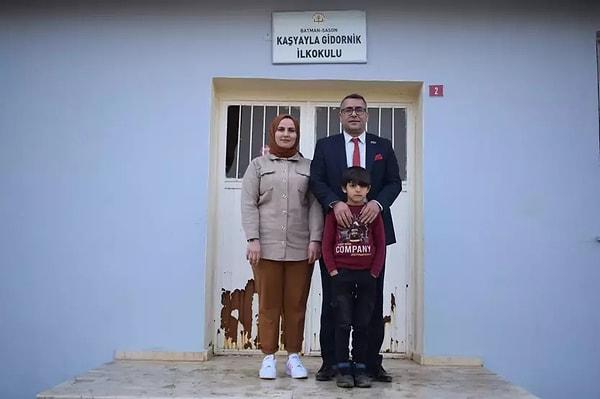 Batman’ın Sason ilçesindeki 1 derslikli Kaşyayla Gidornik İlkokulu’nda, sadece 8 yaşındaki 3'üncü sınıf öğrencisi İsmail Bozkurt eğitim görüyor.