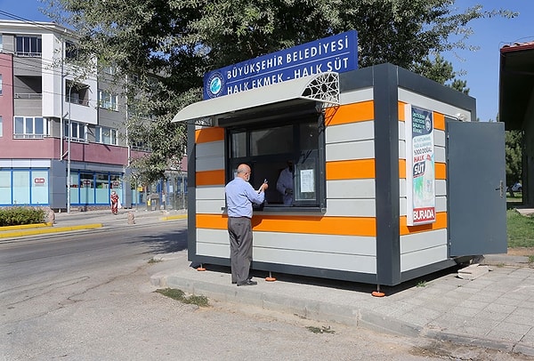 Halk Ekmek'te ramazan pidesinin kaç liradan satılacağı da bugün belli oldu.