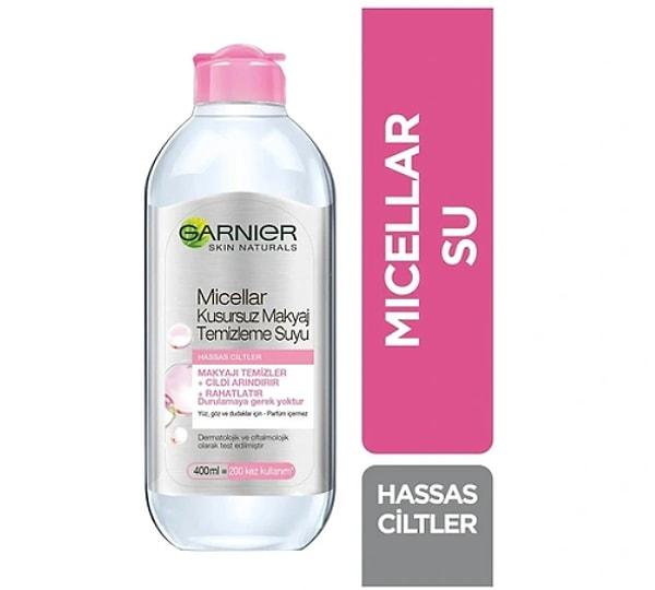 4. Makyaj temizlemenin en nazik ve kolay yollarından biri olan Garnier Micellar Kusursuz Makyaj Temizleme Suyu!