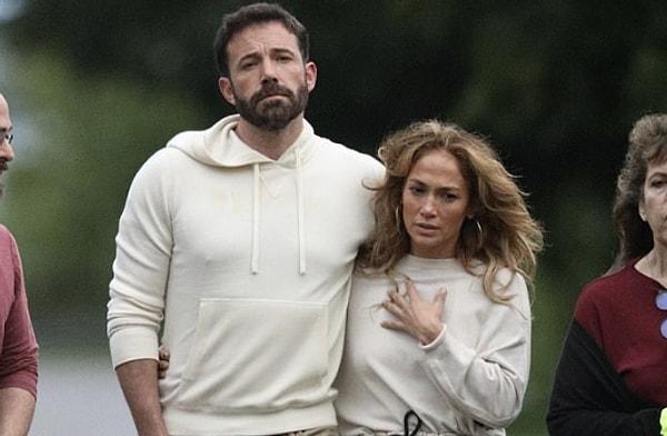 Magazin gündemine daha önce sık sık kameraya yakalanan gerginlikleriyle ve düzgün gitmediği düşünülen ilişkileriyle gelen Ben Affleck ve Jennifer Lopez çiftini mutlaka duymuşsunuzdur.