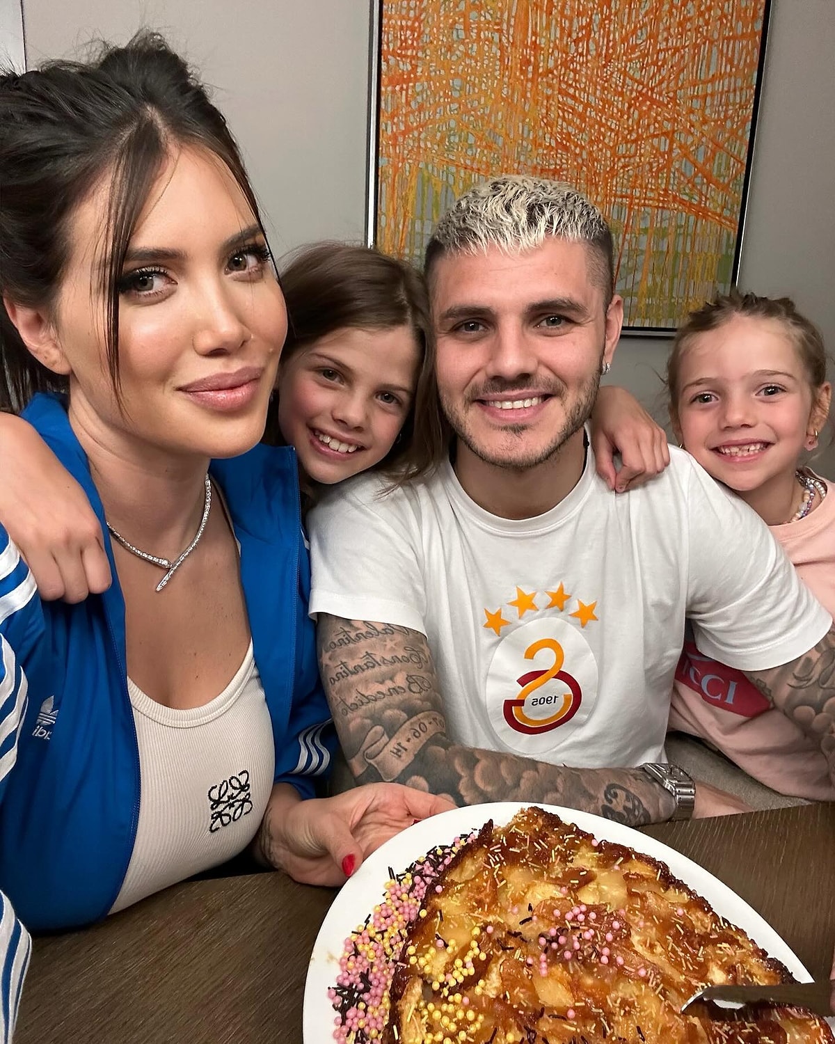 Mauro Icardi Dünya Kadınlar Günü'nde Saçlarını Pembeye Boyadı - Onedio