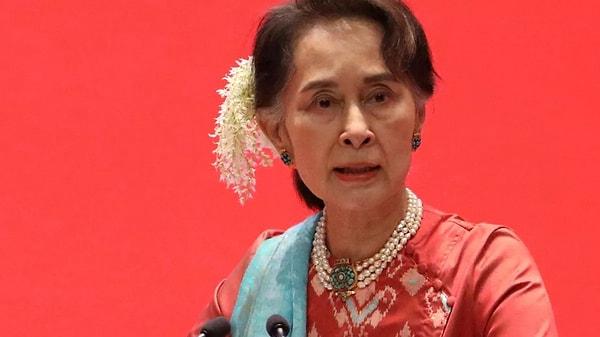 23. Aung San Suu Kyi - 1991 Nobel Barış Ödülü