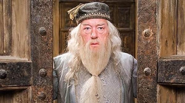 Oyuncu, Harry Potter serisine üçüncü filmde dahil oldu. İlk iki filmde Dumbledore karakterini Richard Harris canlandırmıştı.