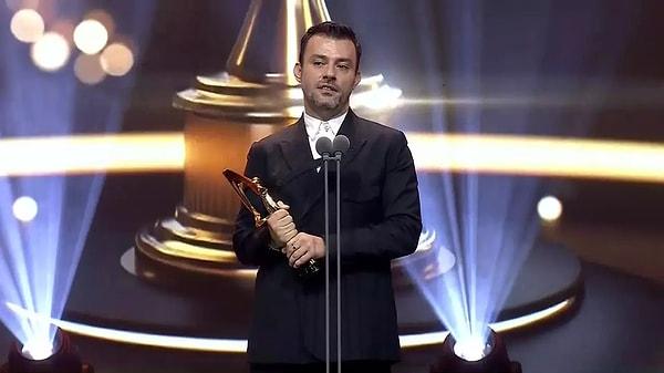 Geçtiğimiz yıl Salih Bademci, En İyi Erkek Oyuncu dalında Altın Kelebek ödülünü kazandı.
