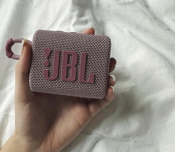 5. JBL Go3 Bluetooth Hoparlör
