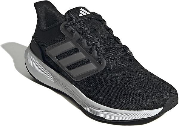 3. Erkek sneakerlar içerisinde en çok satan model olan Adidas Ultrabounce erkek spor ayakkabı %29 indirimle satışta!