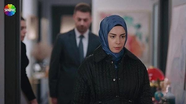 11. Ekranların sevilen dizisi 'Kızılcık Şerbeti'nde Evrim Alasya'nın kızını canlandıran Selin Türkmen, hayat verdiği 'Çimen' karakteriyle ekrana damga vurmaya devam ediyor.