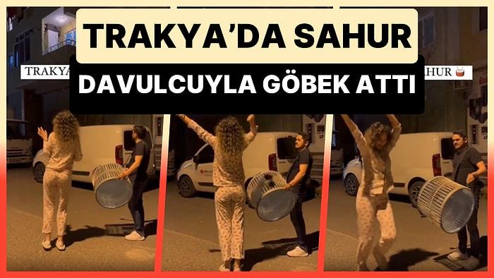Tekirdağ'da Bir Kadın, Ramazan Davulcusunun Yanına İnerek Göbek Attı
