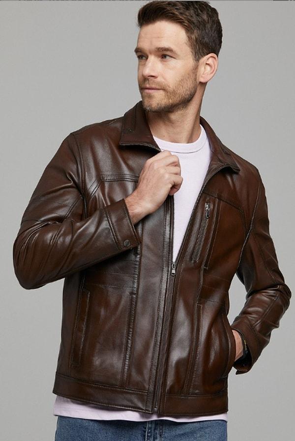 3. Siyah renk ceketlerden sıkıldıysanız bu ceket sizin için güzel bir alternatif olacak.