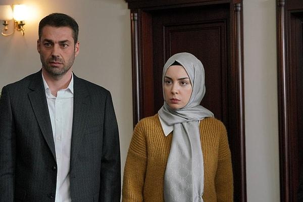 Son iki sezonun reyting rekortmeni dizisi Kızılcık Şerbeti, cuma günlerinin en çok izlenen dizisi olmaya ve gündeme yön vermeye devam ediyor.