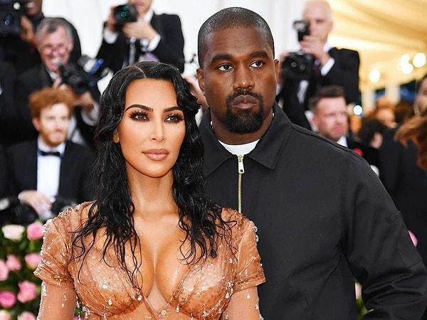 Kanye West ve Kim Kardashian olaylı bir şekilde boşanmış olsa da çocukları hatırına görüşmeyi sürdürüyor.