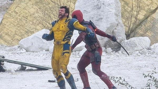 Hatta X - Men serisinde 'Wolverine' karakterine hayat veren Hugh Jackman'ın 7 yıl aradan sonra 'Deadpool 3' filmiyle geri dönmesi hayranlarını bir hayli sevindirdi.
