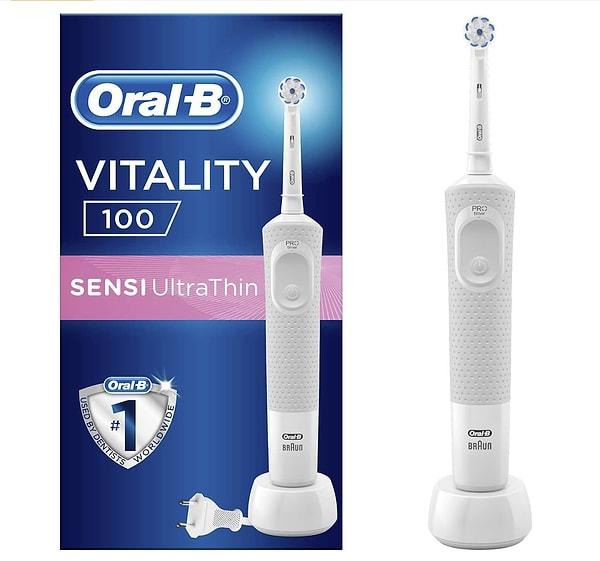OralB Vitality şarj edilebilir diş fırçası, geleneksel manuel diş fırçasına göre klinik testlerle belgelenmiş bir üstünlük sağlar ve daha üst düzey bir temizlik sunar.
