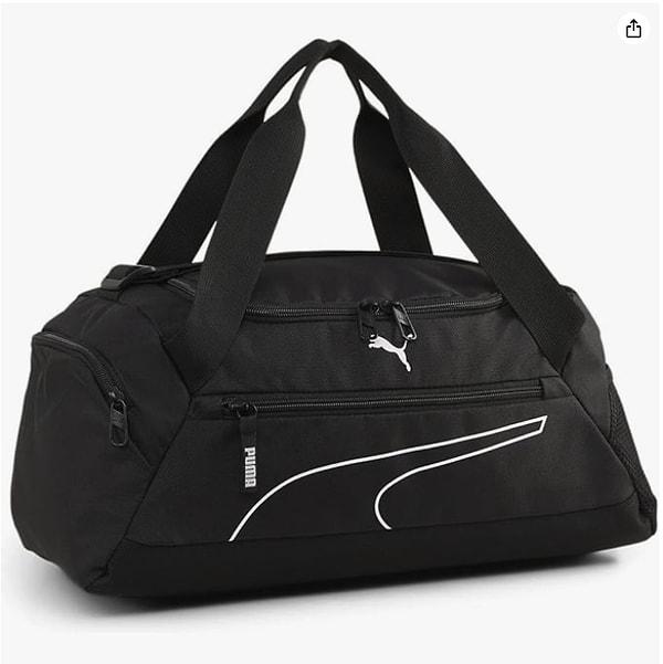 Bu haftanın çok satan ürünlerinde ilk sırada Puma'nın Fundamentals Sports Bag Spor Çantası yer alıyor.