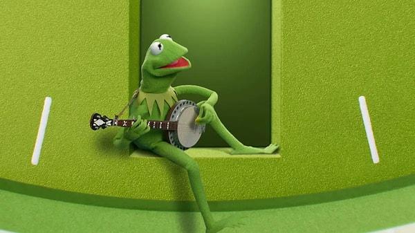 Belki de bu şekilde onurlandırılmak Kermit'in yeşil olmanın biraz daha kolay olduğunu hissetmesini sağlayacaktır.