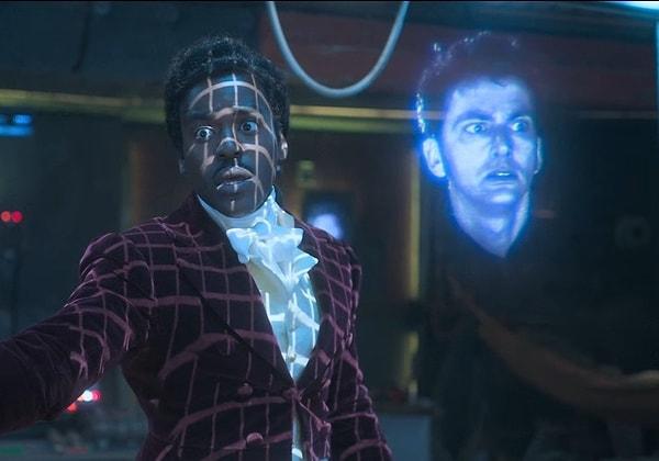 4. Doctor Who'nun yeni sezon fragmanında David Tennant'ın Doctor'unun hologram görüntüsüne yer verildi.