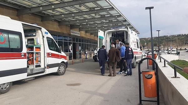 Ankara'nın Yenimahalle ilçesinde bulunan hastanede tedavi gören Muharrem D., muayeneye götürüldüğü sırada sedyeden düştü.