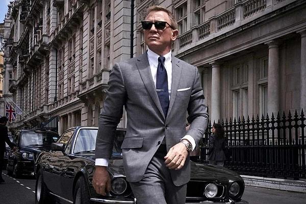 Aksiyon sahneleriyle milyonları ekrana kitleyen James Bond'un efsane isimlerinden sonra geçtiğimiz günlerde yeni 007'nin kim olacağı tartışılmaya başlamıştı.