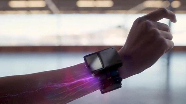 By detecting signals from the user's brain, the bracelet eliminates the need for manual searching on external devices.