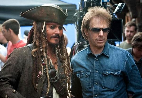 Karayip Korsanları'nın yapımcısı Jerry Bruckheimer ise filmle ilgili dedikodulara son noktayı koydu. Yapımcı serinin 'reboot' olacağını dile getirdi.