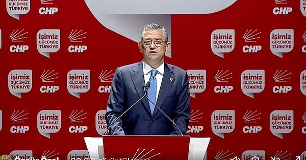 CHP’nin yeni genel başkanı Özgür Özel, sandıkların henüz yüzde 50’i açılmışken bile seçimden zaferle çıkmış gözüküyor.