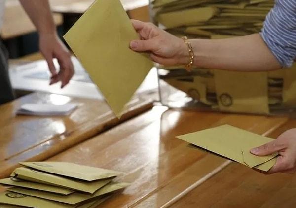 31 Mart yerel seçimleri, Türkiye'nin dört bir yanından vatandaşların seçme ve seçilme hakkını kullanması ile birlikte sona erdi.