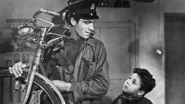 7. Bicycle Thieves (1948)