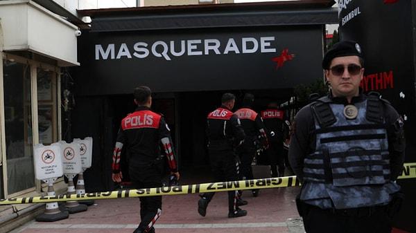 Masquerade kulübün adı 13 yıl önce Discorium’du. Discorium adıyla hizmet verdiği 2008 yılının Mayıs ayında, İstanbul eski emniyet müdürü Şükrü Balcı'nın oğlu Ertuğrul Balcı 48 yaşındayken, Galatasaray'ın şampiyon olduğu gün gittiği bar girişinde, tartıştığı güvenlik görevlisini silahla vurmuş, Balcı tutuklanırken, 26 yaşındaki Necmi Akın hayatını kaybetmişti.