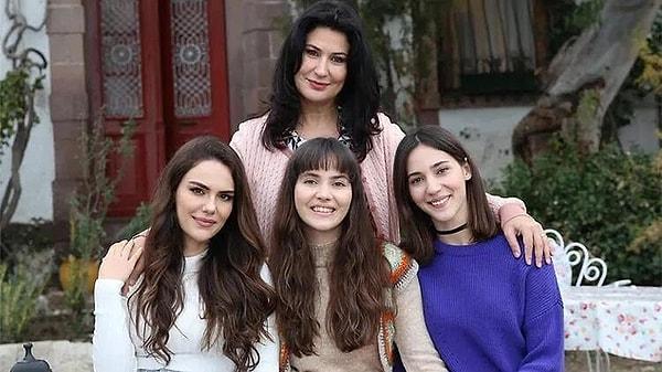Kanal D ekranlarında 3 sezondur yayınlanan ve ilgiyle izlenen Üç Kız Kardeş için hayranlarını üzecek bir haber geldi. Gazeteci Birsen Altuntaş'ın haberine göre Üç Kız Kardeş'in final tarihi belli oldu.