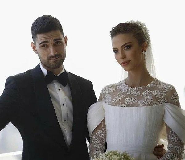 Uzun yıllar aşklarıyla düşmen çatlayan Yasemin ve İdo 7 Ekim 2021 tarihinde Beşiktaş'ta bir otelde nikah masasına oturmuştu. 550 kişilik düğünde adeta yıldızlar geçidi yaşanmıştı.