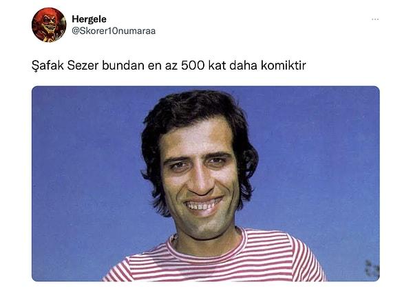 Twitter'da bir kullanıcı ise Kemal Sunal'ı komik bulmadığını bu şekilde dile getirdi. Şafak Sezer'in daha komik olduğunu savunarak.