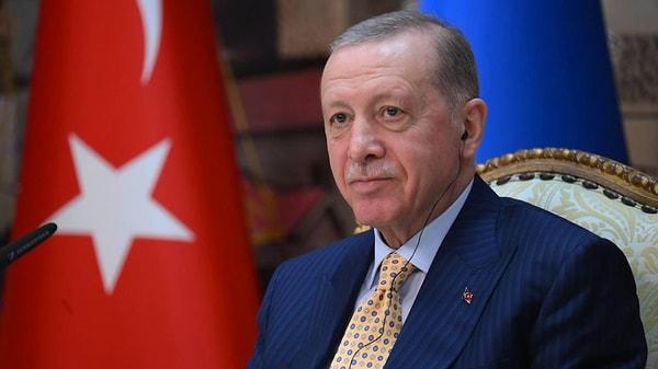 Cumhuriyet’ten Selda Güneysu’nun haberini göre, Cumhurbaşkanı Erdoğan da Akşener’e aynı telkinde bulundu.