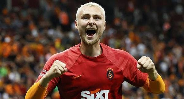 Süper Lig'de Fenerbahçe ile şampiyonluk mücadelesi veren Galatasaray'da yeni sezon transfer çalışmaları şimdiden başladı.