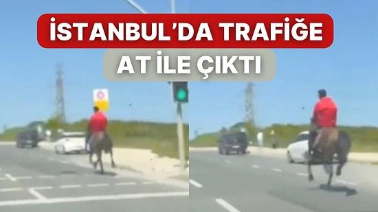 İstanbul Arnavutköy’de Trafiğe At ile Çıkan Bir Adam Dikkat Çekti