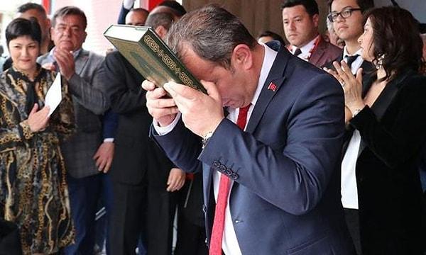 Bolu Belediye Başkanı Tanju Özcan, binlerce kişinin önünde Kuran-ı Kerim'e el basıp, bayrağı öptükten sonra yemin ederek görevine başlamıştı. İşte tartışma bu olaydan sonrası başladı.