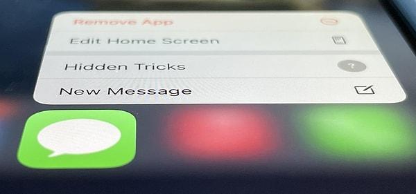 Sosyal medya platformu X üzerinden yapılan duyuru ile birlikte, iOS cihaz kullanıcıları uyarıldı: iMessage uygulaması 'yüksek riskli' olarak nitelendirildi.