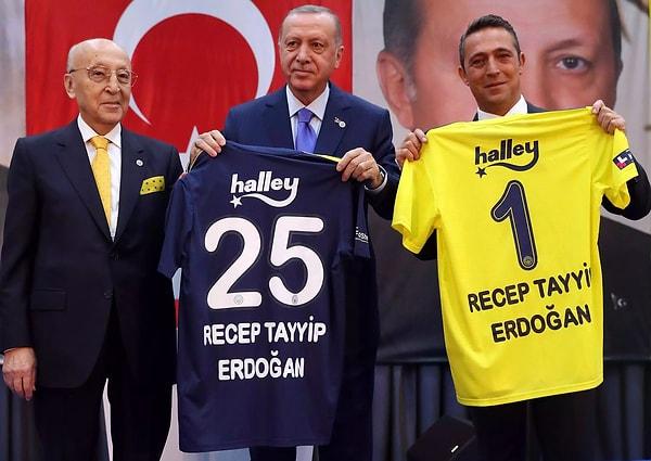 Erdoğan'ın "Ben artık Fenerbahçeli değilim. Milli Takım'ı tutuyorum" dediği iddia edildi.