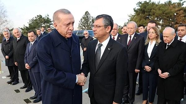 CHP Genel Başkanı Özgür Özel’den Cumhurbaşkanı Recep Tayyip Erdoğan ile gerçekleştirmesi beklenen görüşmeye ilişkin açıklama geldi.