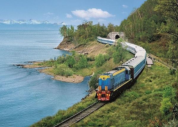 1. Trans-Sibirya Demiryolu